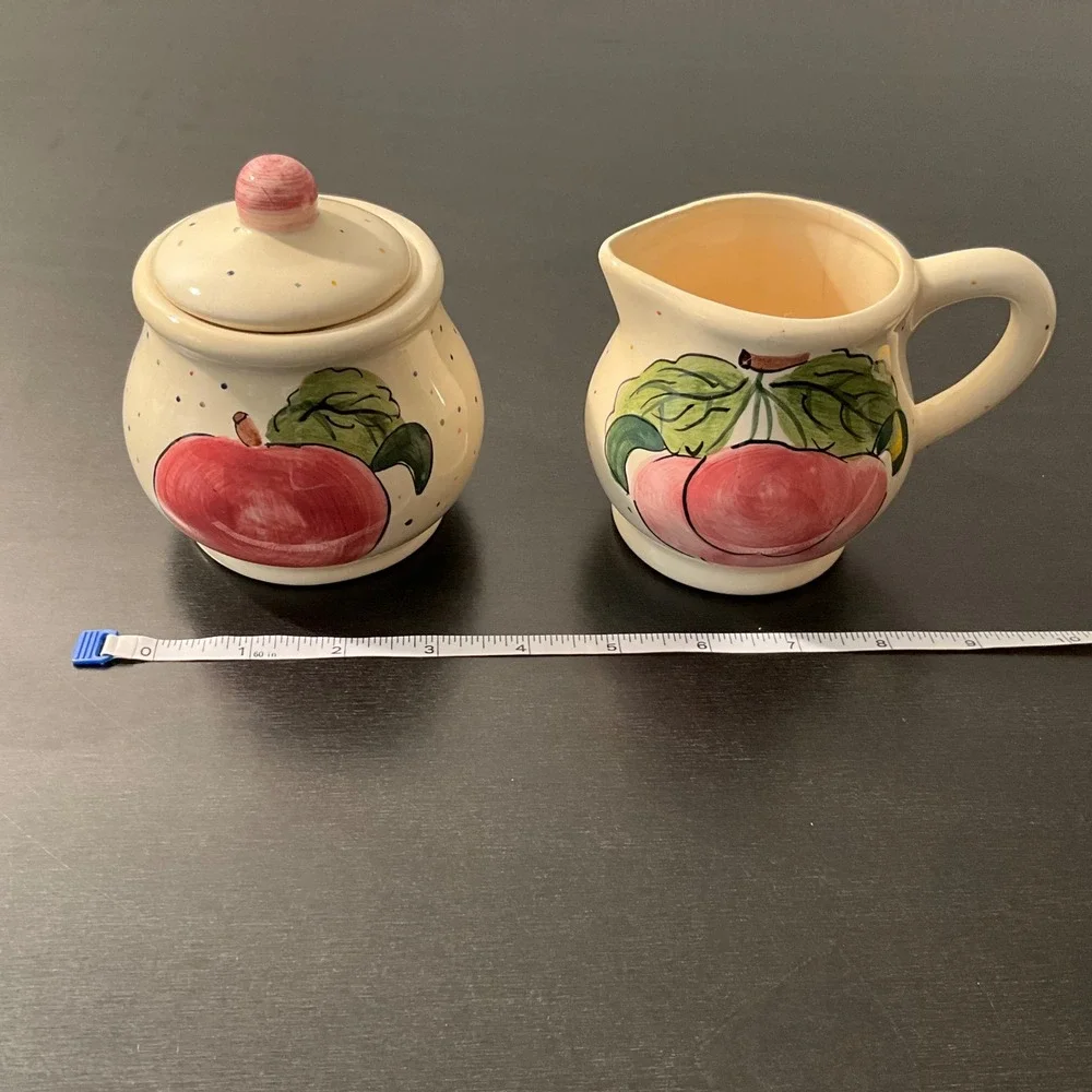 Young's 1996 Creamer & Sugar Bowl Set‎ with Lid Fruit Design Vintage